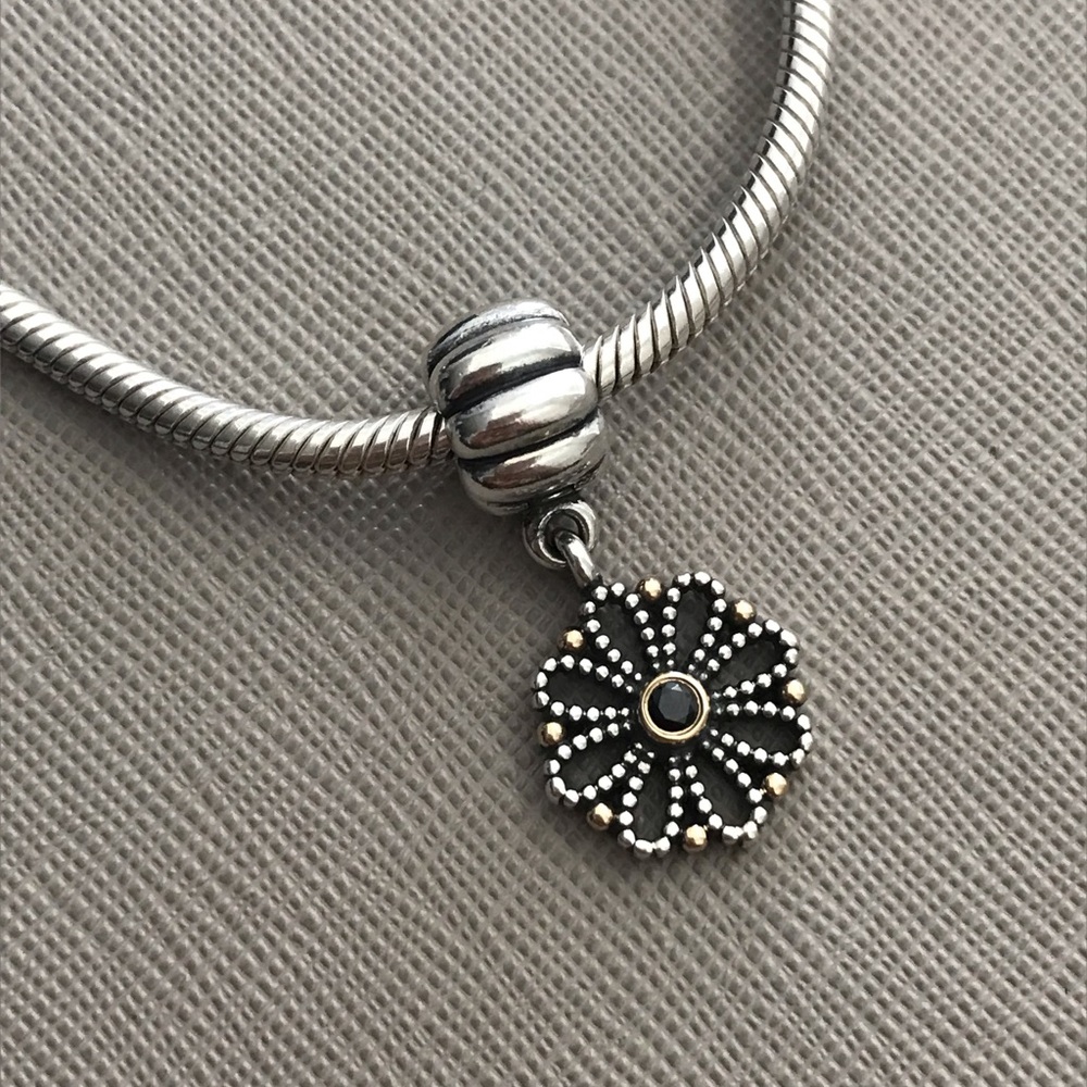 Pandora Lace Flower Clip